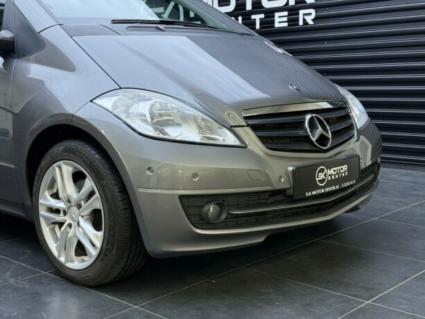 mercedes-benz-a-klasse-diesel-2009-big-2