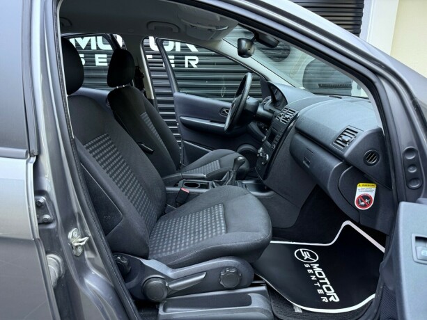 mercedes-benz-a-klasse-diesel-2009-big-20