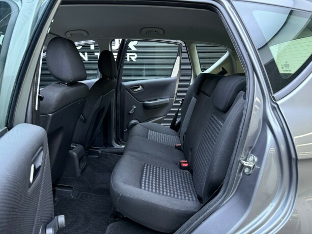 mercedes-benz-a-klasse-diesel-2009-big-21