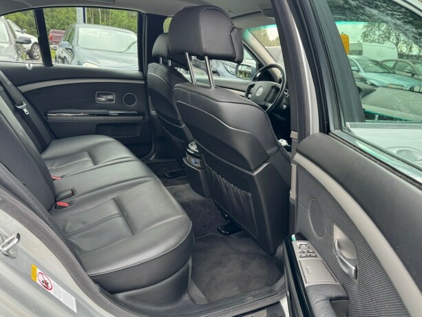 bmw-7-serie-bensin-2003-big-10