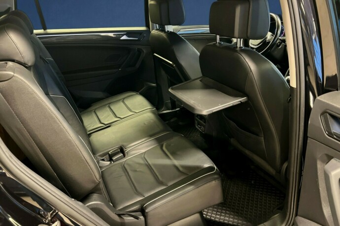 volkswagen-tiguan-allspace-diesel-2019-big-12