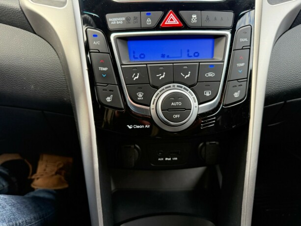 hyundai-i30-bensin-2013-big-20