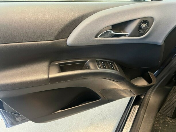 opel-meriva-diesel-2010-big-6