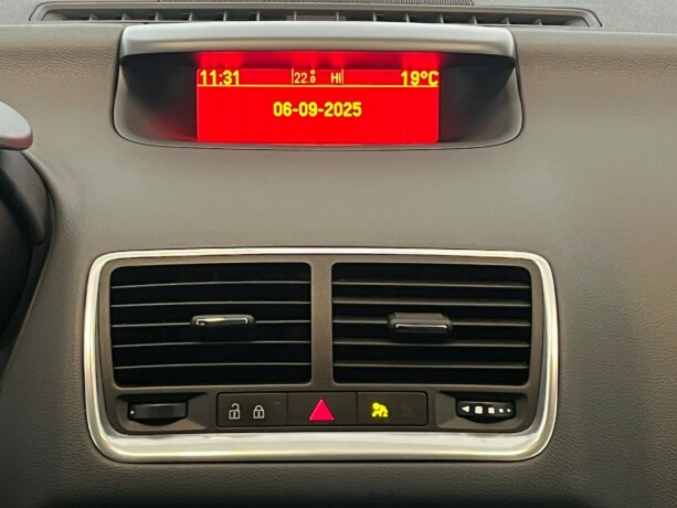 opel-meriva-diesel-2010-big-14