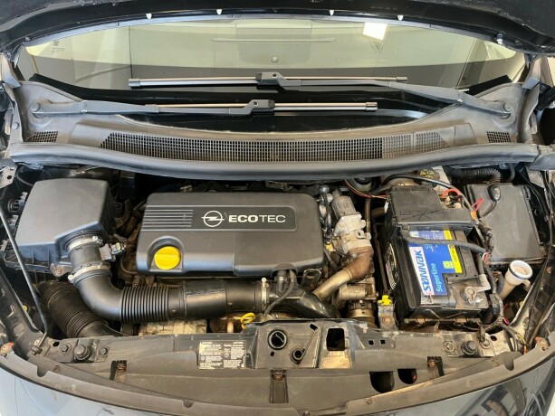 opel-meriva-diesel-2010-big-35