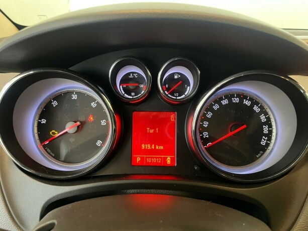 opel-meriva-diesel-2010-big-12