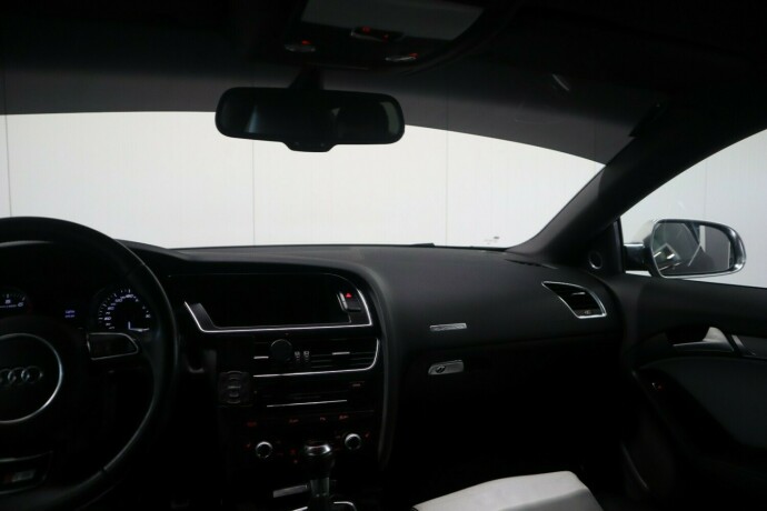 audi-s5-bensin-2012-big-25