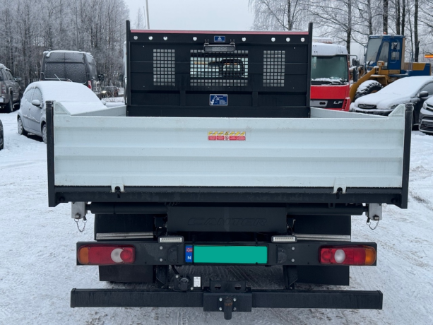 mitsubishi-fuso-canter-diesel-2024-big-6