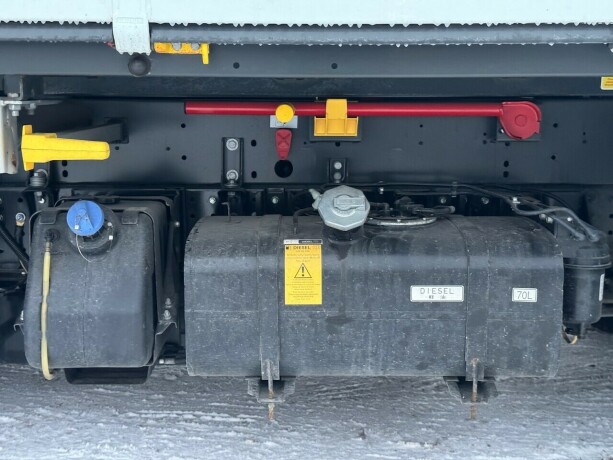 mitsubishi-fuso-canter-diesel-2024-big-24