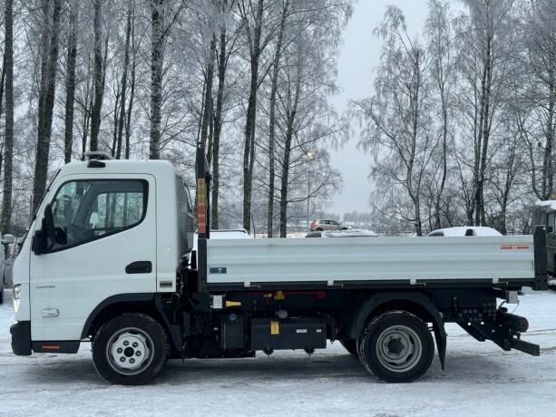 mitsubishi-fuso-canter-diesel-2024-big-4
