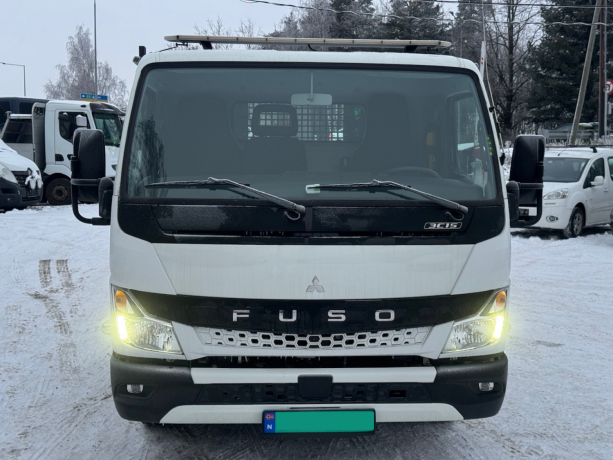 mitsubishi-fuso-canter-diesel-2024-big-2