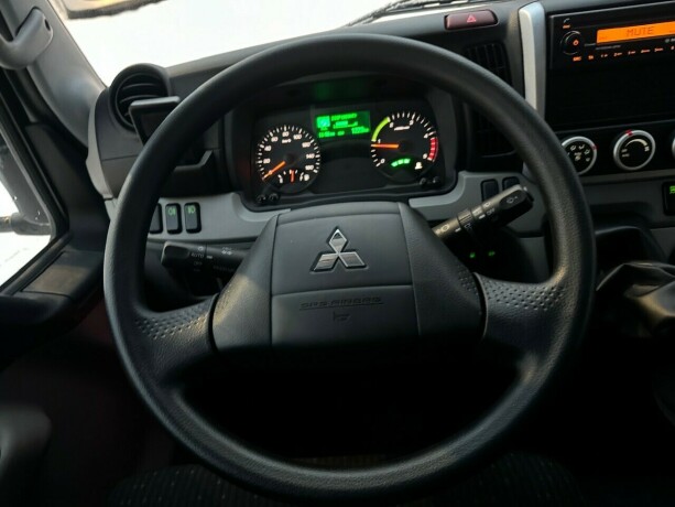 mitsubishi-fuso-canter-diesel-2024-big-15