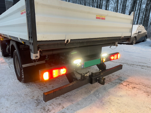 mitsubishi-fuso-canter-diesel-2024-big-25