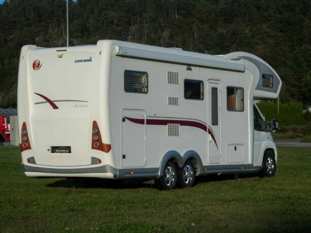 eura-mobil-activa-a-820-eb-3-2-enkle-senger-alkove-reg-6-5300kg-alde-dobbelbunn-tilstandsrapport-diesel-2010-big-3