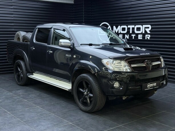 toyota-hilux-diesel-2009-big-0