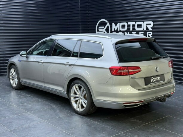 volkswagen-passat-elektrisitetbensin-2016-big-1