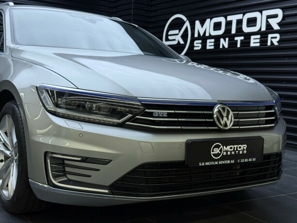 volkswagen-passat-elektrisitetbensin-2016-big-3