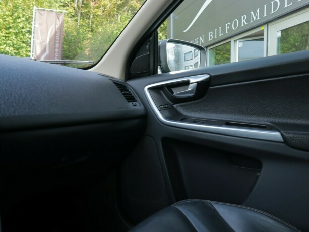 volvo-xc-60-diesel-2012-big-13