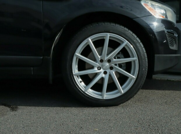 volvo-xc-60-diesel-2012-big-15