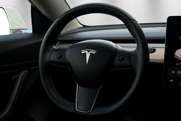 tesla-model-3-elektrisitet-2020-big-9
