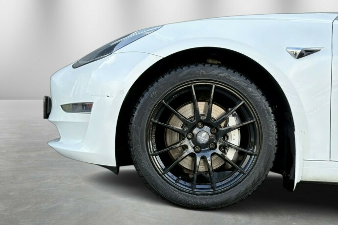 tesla-model-3-elektrisitet-2020-big-11