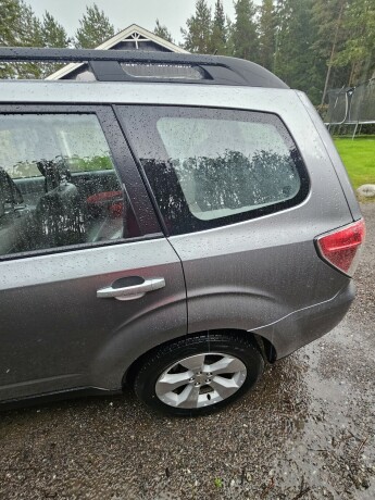 subaru-forester-big-4