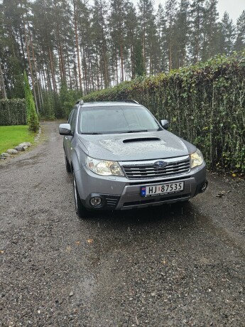 subaru-forester-big-0