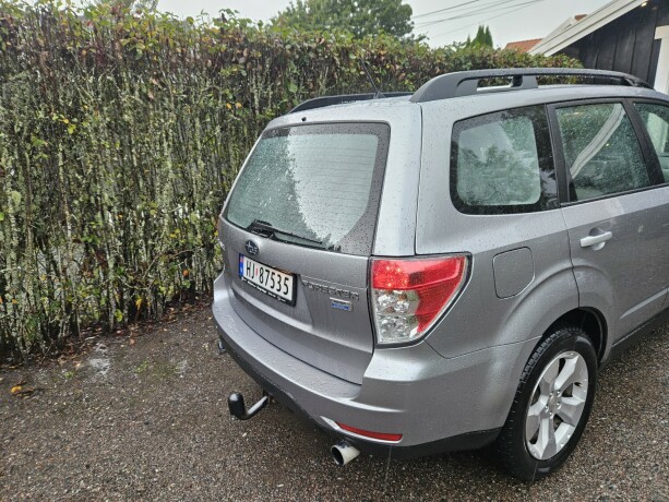 subaru-forester-big-2