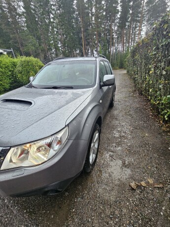 subaru-forester-big-5