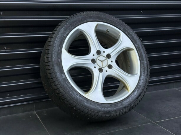 mercedes-benz-c-klasse-elektrisitetbensin-2018-big-36