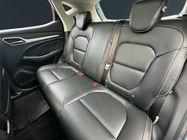 mg-zs-ev-elektrisitet-2020-big-13