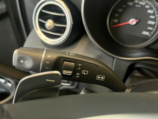 mercedes-benz-glc-elektrisitetbensin-2018-big-10