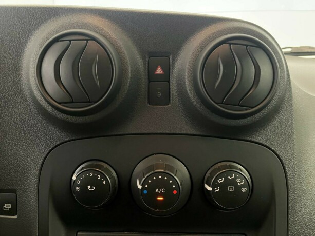 mercedes-benz-citan-diesel-2013-big-11