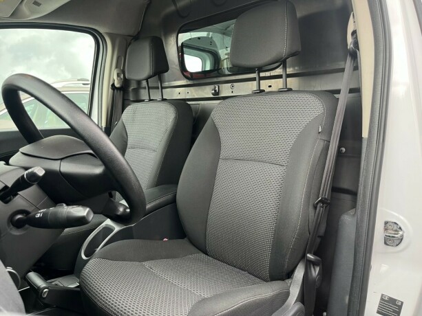 mercedes-benz-citan-diesel-2013-big-7