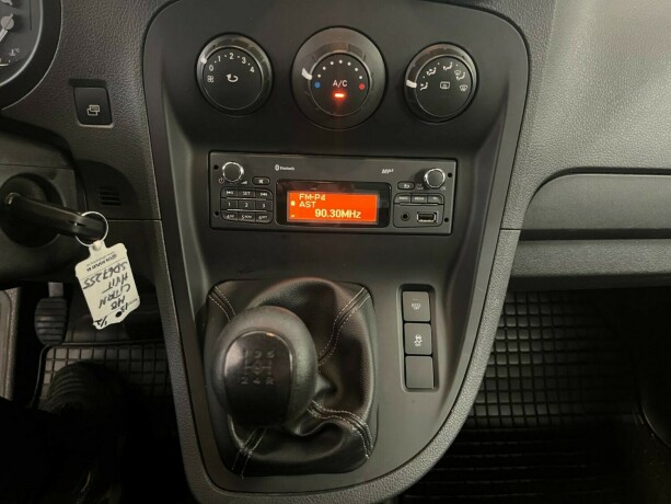 mercedes-benz-citan-diesel-2013-big-12