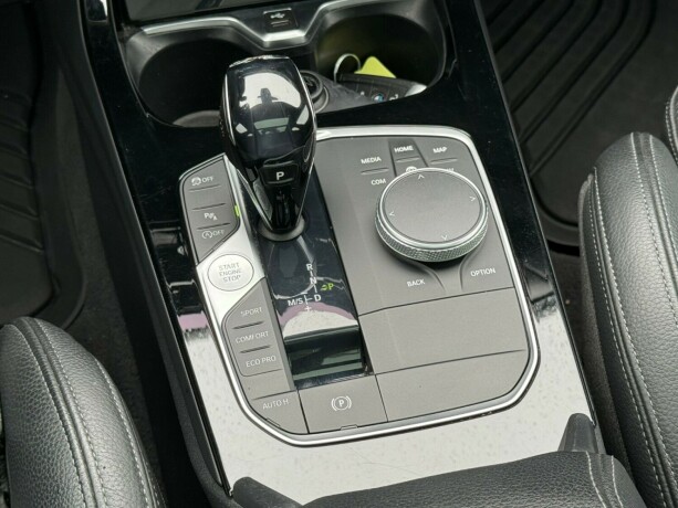 bmw-1-serie-bensin-2020-big-24