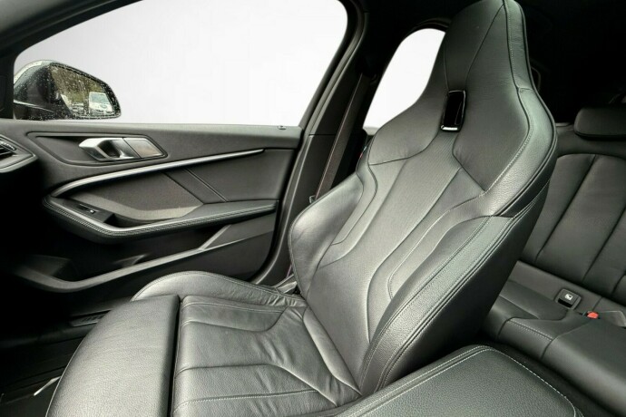 bmw-1-serie-bensin-2020-big-39