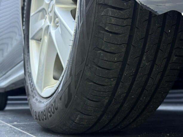 mitsubishi-lancer-bensin-2010-big-8