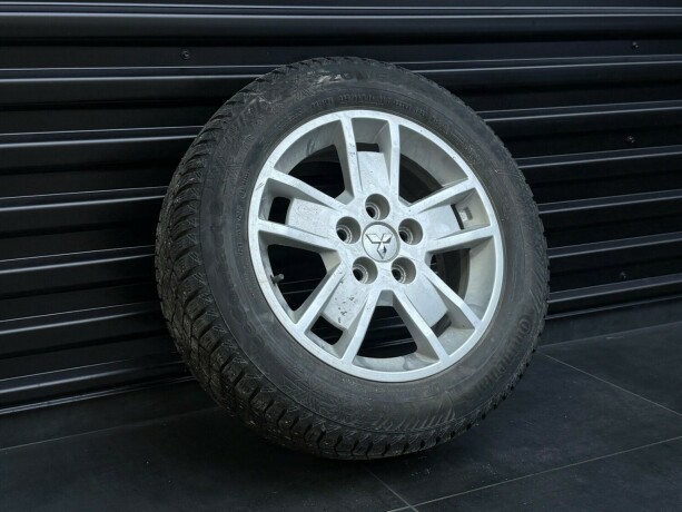mitsubishi-lancer-bensin-2010-big-33