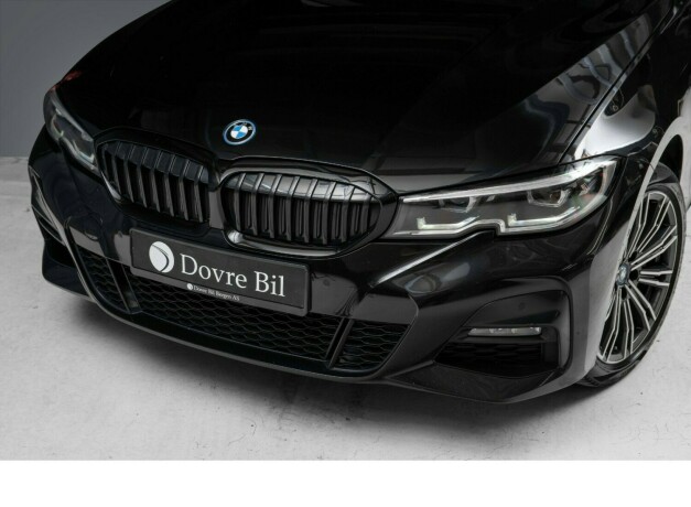 bmw-3-serie-elektrisitetbensin-2022-big-3