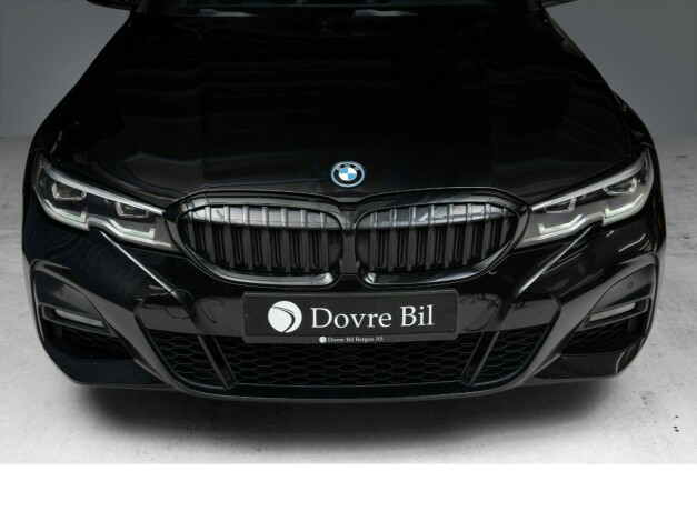 bmw-3-serie-elektrisitetbensin-2022-big-5