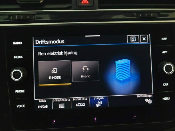 volkswagen-tiguan-elektrisitetbensin-2021-big-28