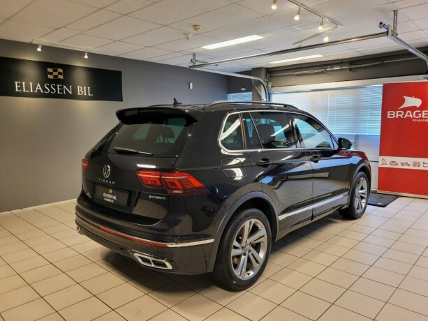 volkswagen-tiguan-elektrisitetbensin-2021-big-3