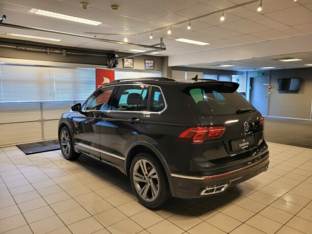 volkswagen-tiguan-elektrisitetbensin-2021-big-5