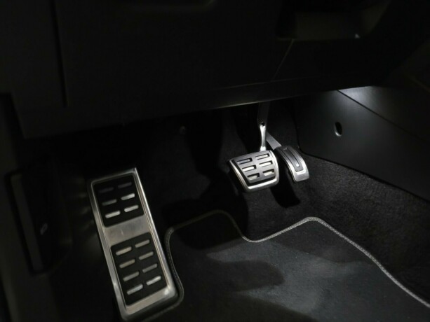 volkswagen-tiguan-elektrisitetbensin-2021-big-25