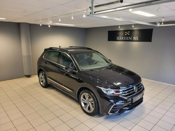 volkswagen-tiguan-elektrisitetbensin-2021-big-1