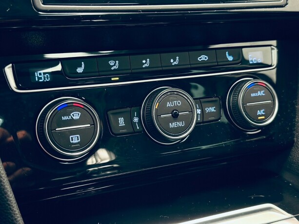 volkswagen-passat-elektrisitetbensin-2016-big-23