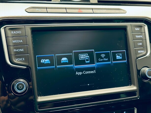 volkswagen-passat-elektrisitetbensin-2016-big-27
