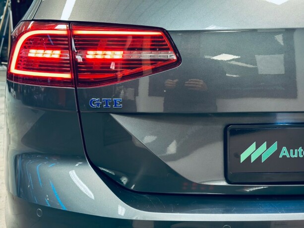 volkswagen-passat-elektrisitetbensin-2016-big-34