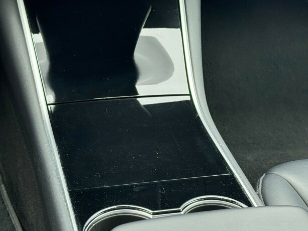 tesla-model-3-elektrisitet-2019-big-13